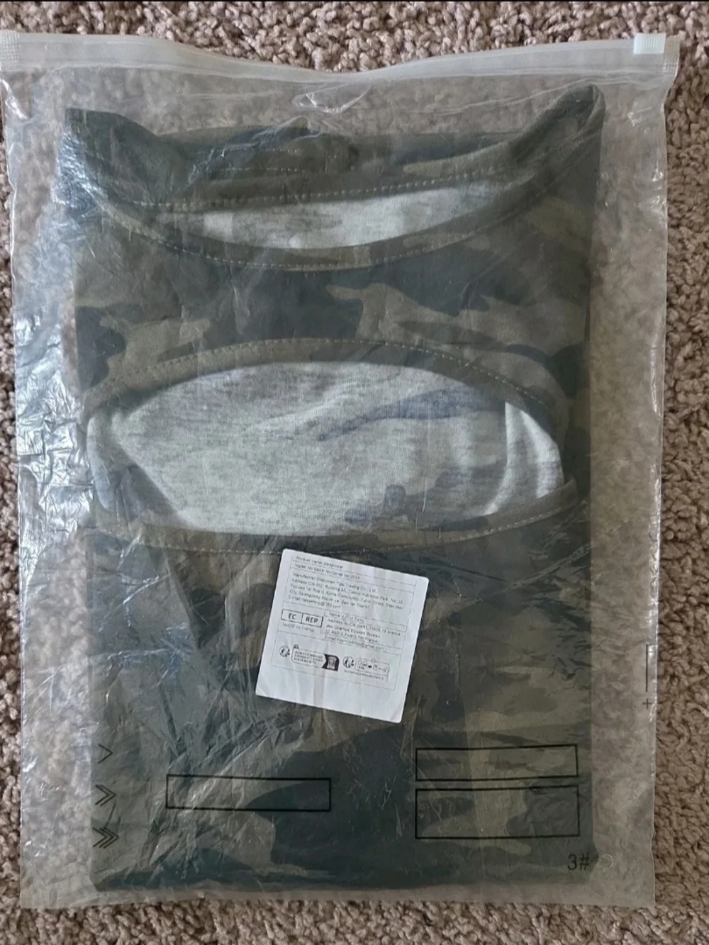 Camo Cutout Short Sleeve Top - Olive Green - Picture 3 of 3